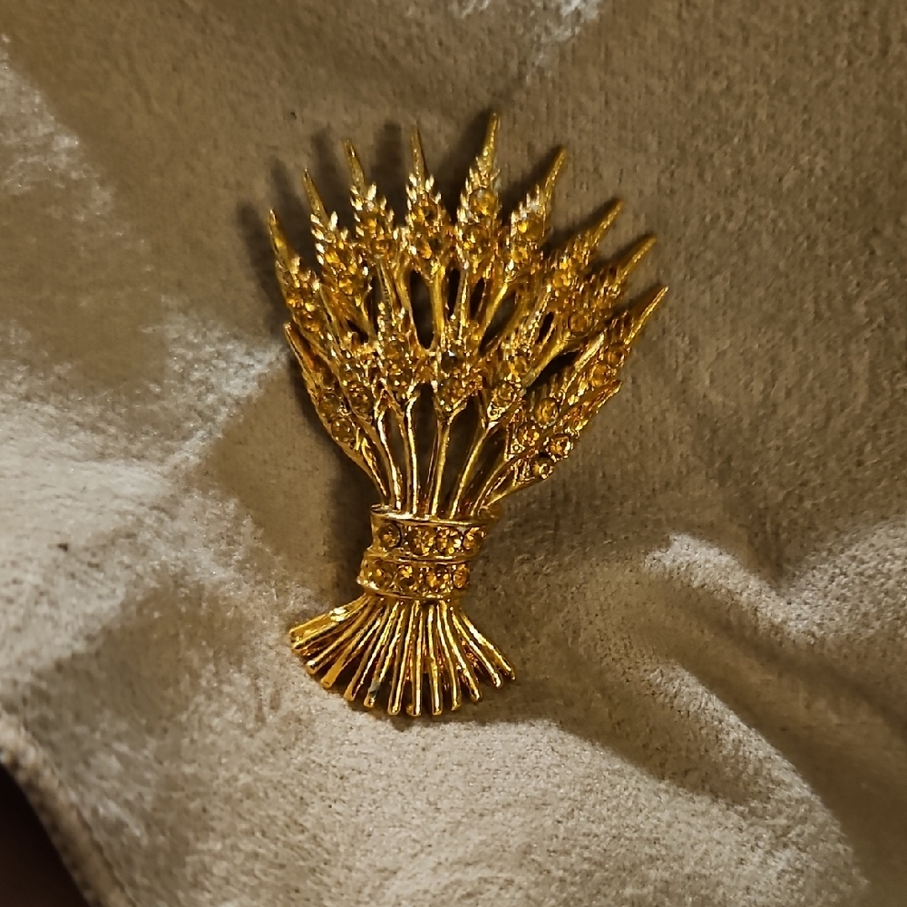 Vintage Ora Wheat Sheaf Brooch